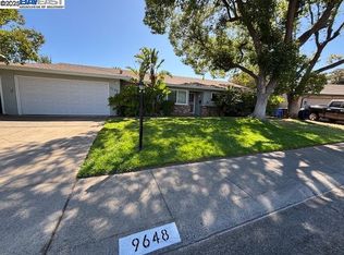 9648 La Nuez Dr, Elk Grove, CA 95624