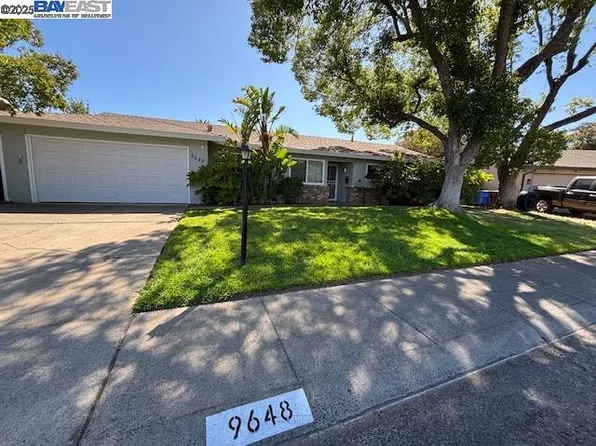 9648 La Nuez Dr, Elk Grove, CA 95624