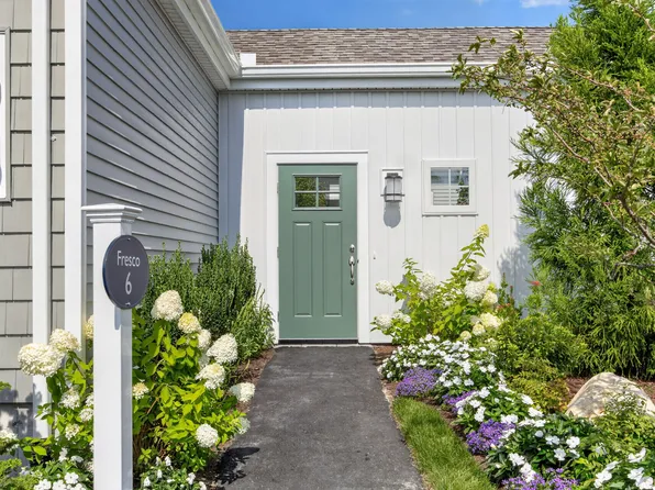 92 Aurora Sky, Plymouth, MA 02360