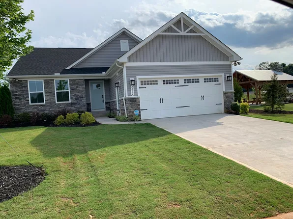 4002 Chessgrove Way, Spartanburg, SC 29307
