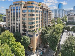 420 NW 11th Ave UNIT 909, Portland, OR 97209