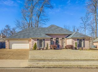 6894 Hedgewood Ln, Bartlett, TN 38135