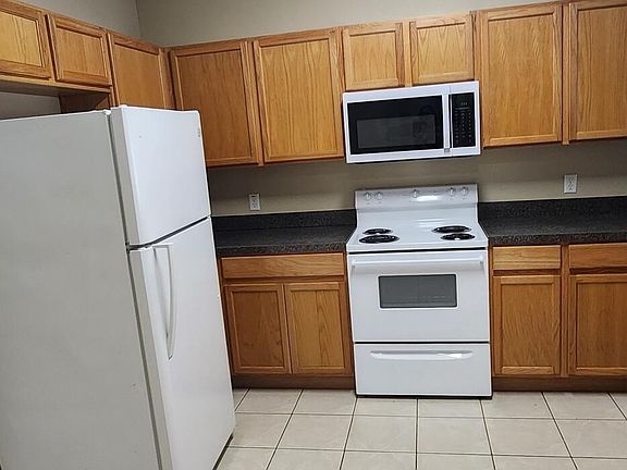 3rd image of 8735 Clara Elizabeth Ln #304