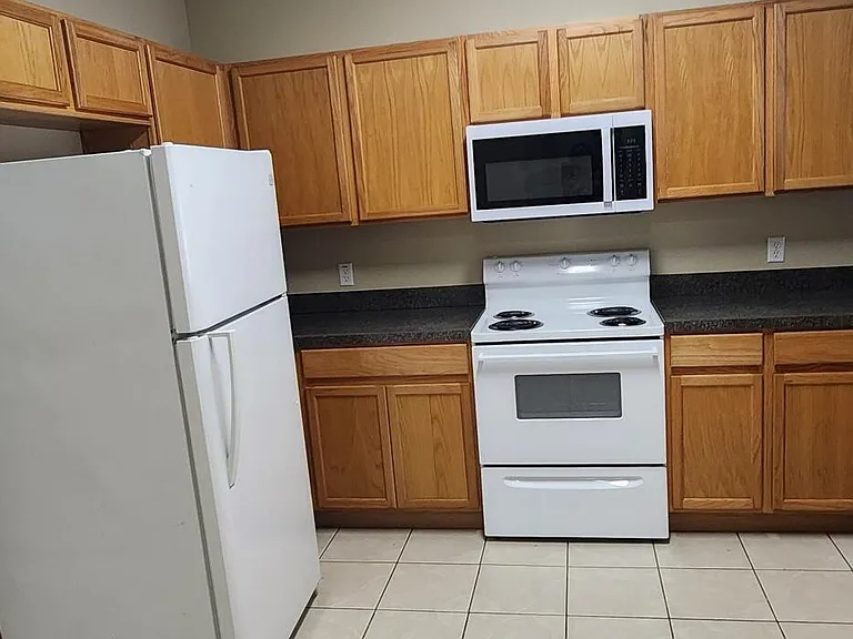 8735 Clara Elizabeth Ln #304 — Photo 3
