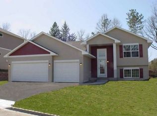 110 Whispering Ln, Hastings, MN 55033