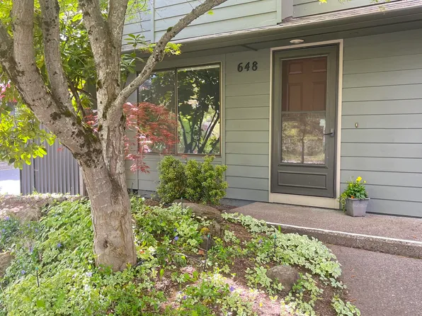 648 E Main St, Ashland, OR 97520