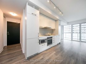 87 Peter St