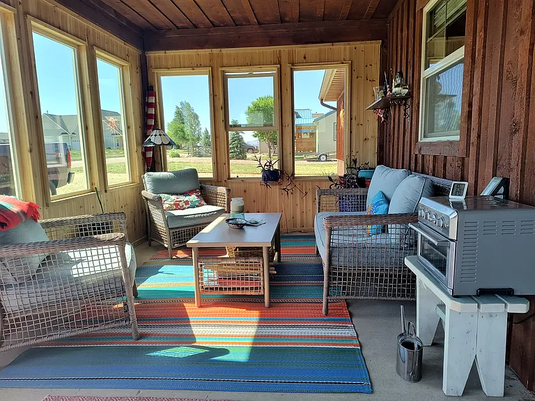 108 Yucca Ln — Photo 10