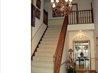 9 Foxboro Ct, Voorhees, NJ 08043