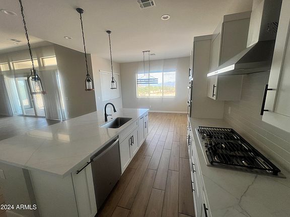 5th image of 13603 E Lucia Street