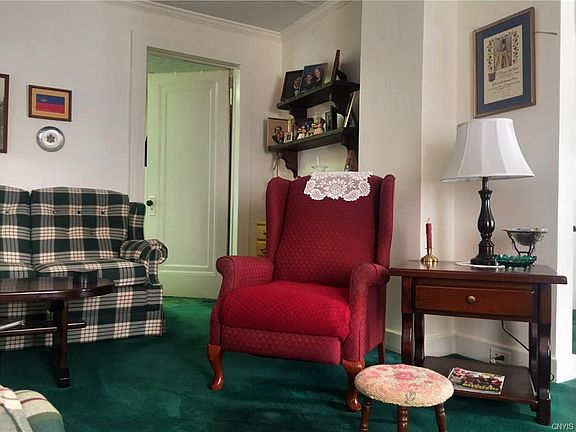4th image of 108 S Alvord St