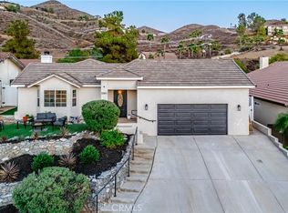 30880 Emperor Dr, Canyon Lake, CA 92587