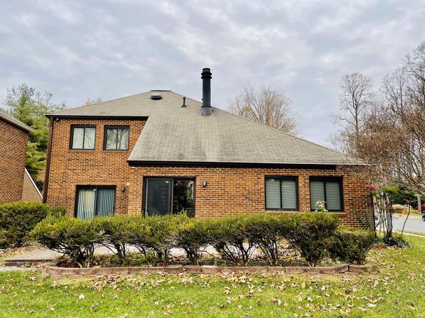 Houses For Rent In Reston Va 9 Homes Zillow