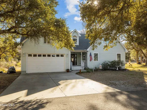 122 Charlie Lewis Lane, Beaufort, NC 28516