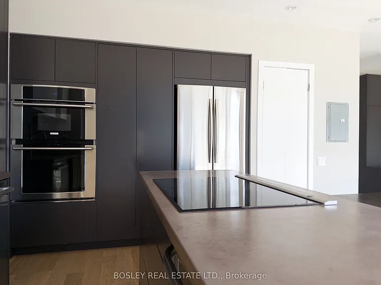 20 Stewart St #703 — Photo 10