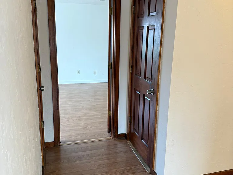 3176 NE Flintlock Pl — Photo 13