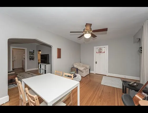 2 bed, 1100 sqft, $2,000 — Photo 4