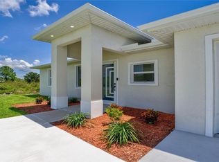 752 Cardinal St E, Lehigh Acres, FL 33974