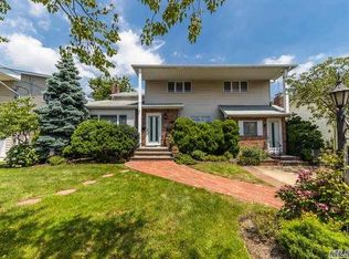 3369 Milburn Ave, Baldwin, NY 11510