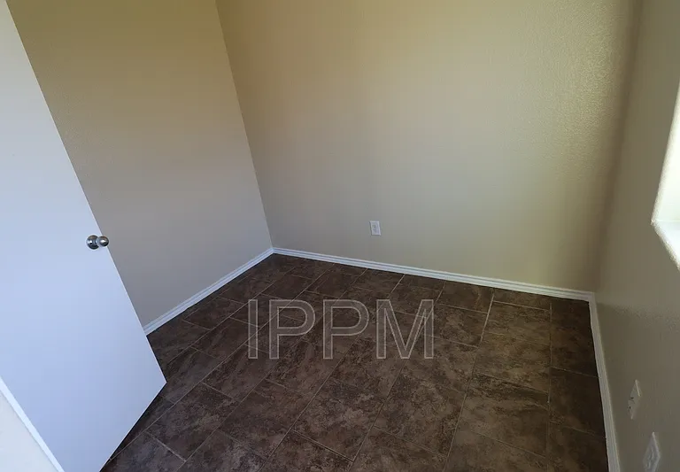 17124 Mandarin Ave — Photo 14