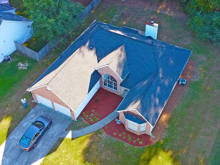 2285 Shady Oaks Dr — Photo 29