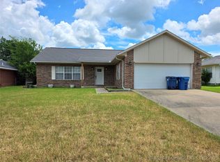 2202 Sycamore Rd, McAlester, OK 74501