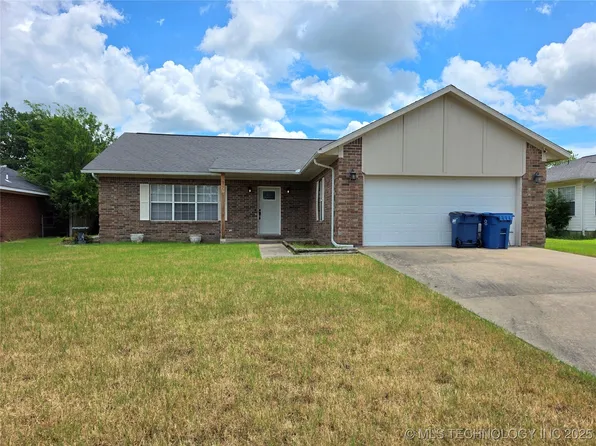 2202 Sycamore Rd, McAlester, OK 74501