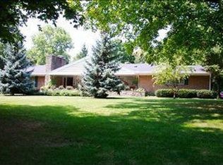 3049 Ridgeway Rd, Dayton, OH 45419