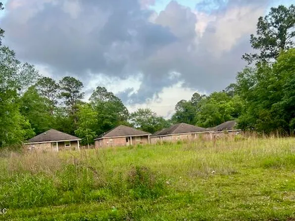 9420 Daisy Vestry Rd, Biloxi, MS 39532