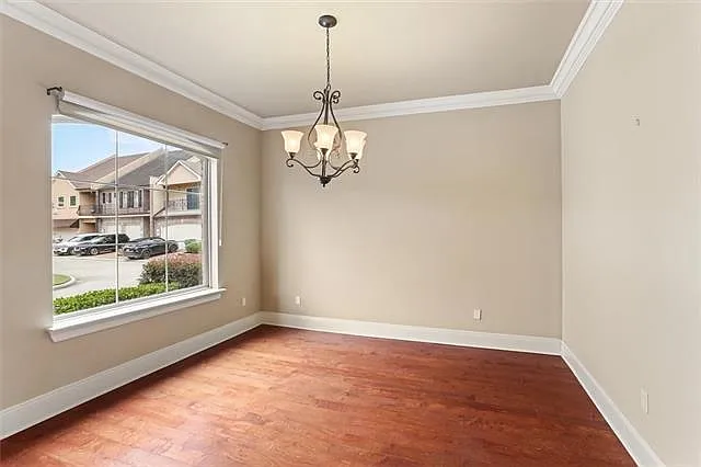 3 bed, 4.0 bath, 2998 sqft, $3,200 — Photo 4