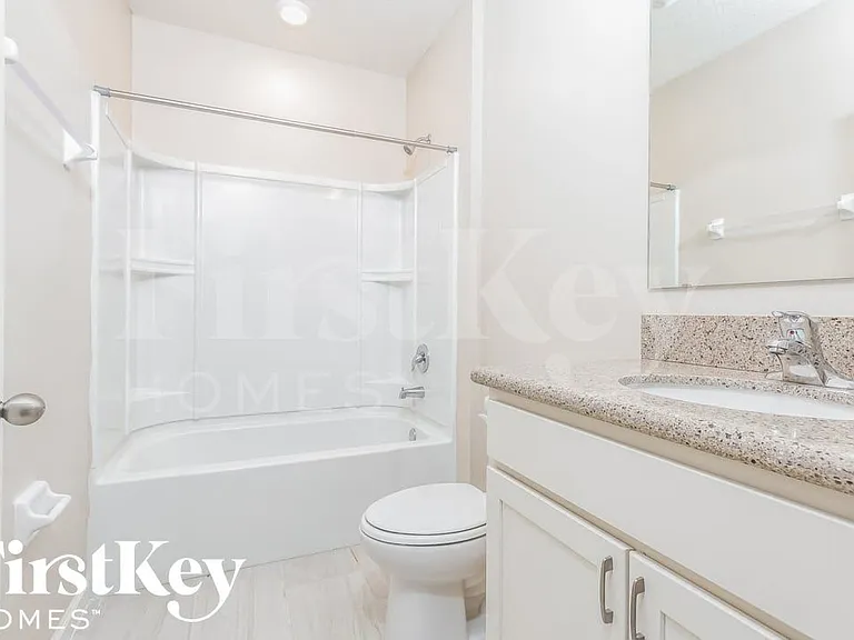1051 Peta Way — Photo 14