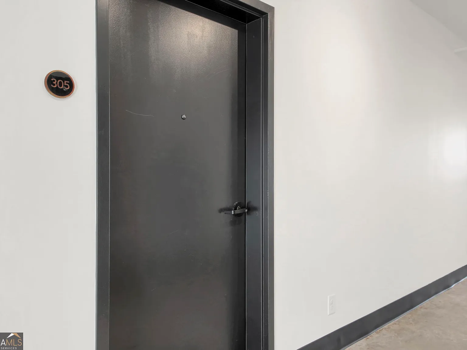 1 bed, 587 sqft, $1,850 — Photo 2