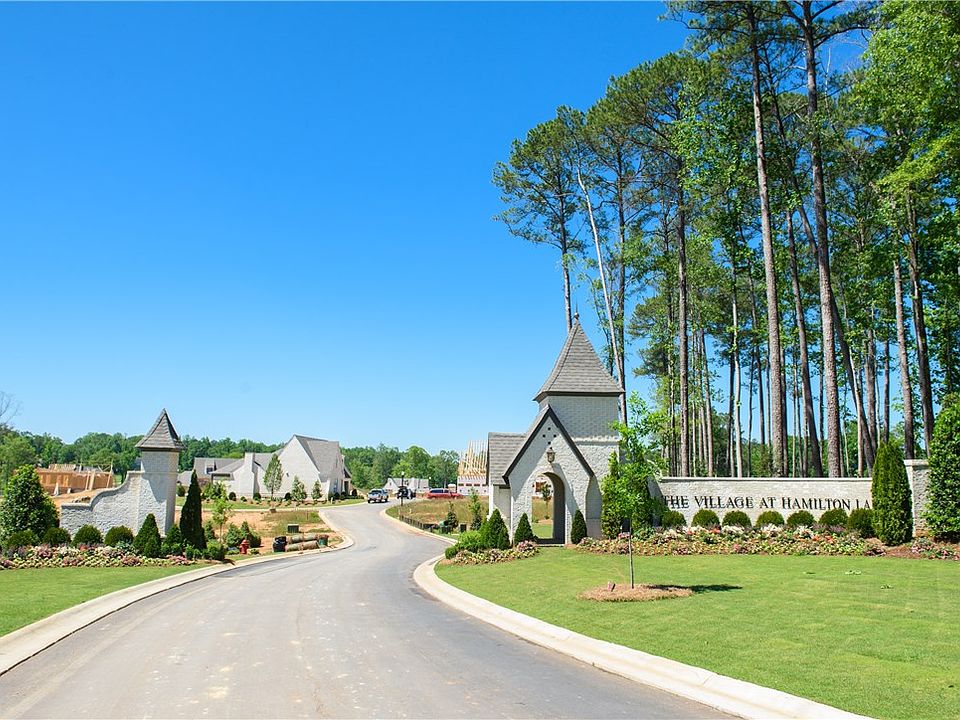 2nd image of 3441 Lakeshore Dr #22