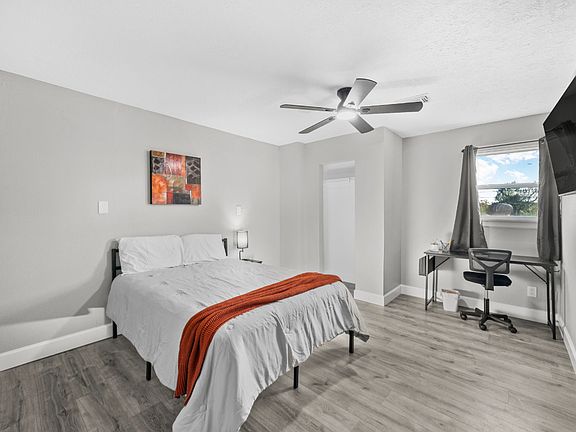 solo private bedroom