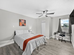 8050 Tavenor Ln #4B, Houston, TX 77075