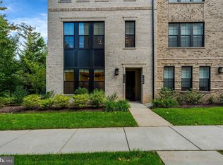 7410 Backett Wood #801, McLean, VA 22102
