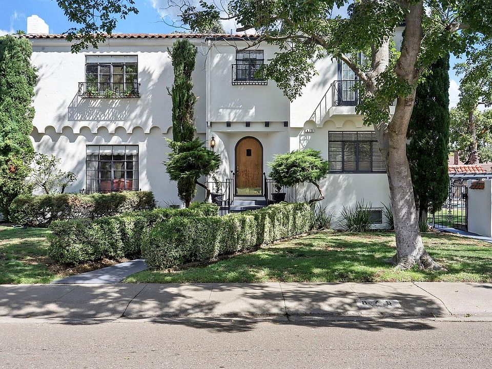 1st image of 875 W Sonoma Ave