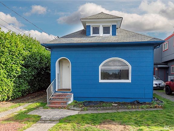 2nd image of 6037 S Puget Sound Ave