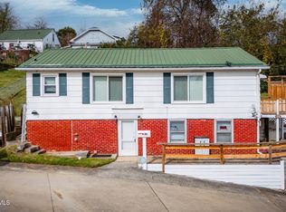 530 Fairview Ave, Kingsport, TN 37660