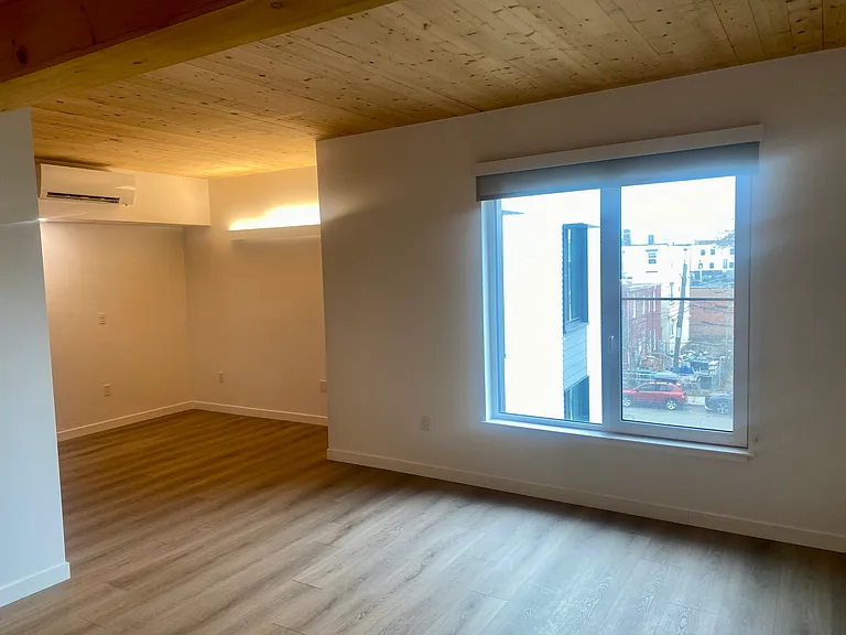 154 Broadway #210 — Photo 19