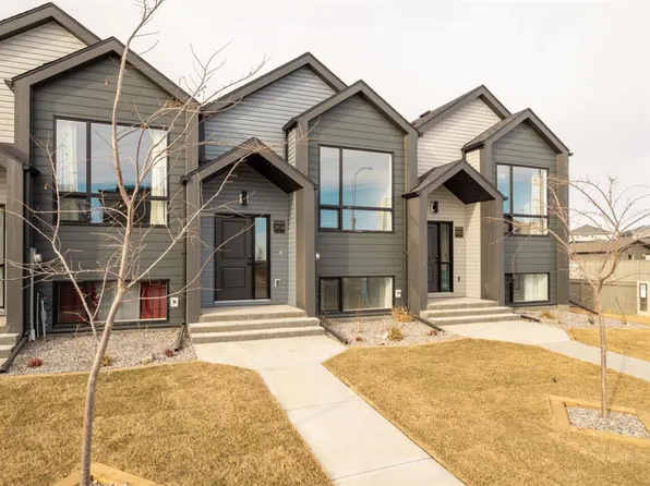 2916 E 47th St S, Lethbridge, AB T1K 8J7