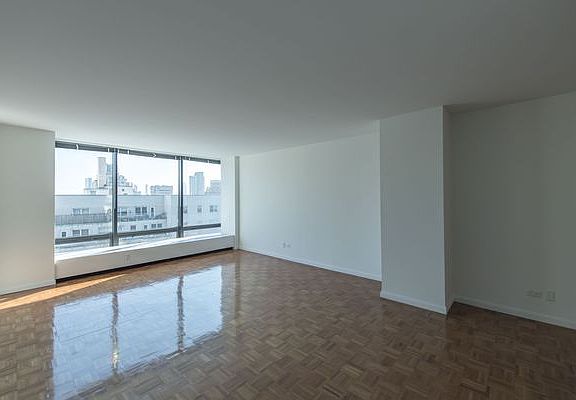 5th image of 265 E 66th St APT 11G