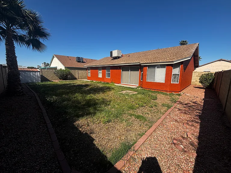 8033 W Georgia Ave — Photo 10