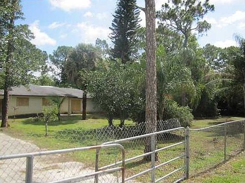 2nd image of 16087 E Goldcup Dr