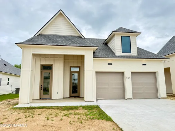 109 Cliffside Dr, Youngsville, LA 70592