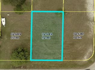 311 NW 13th St, Cape Coral, FL 33993