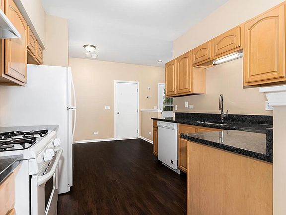 5th image of 4425 W Quill Ln