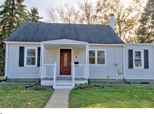 9 Fogarty Dr, Hamilton, NJ 08619