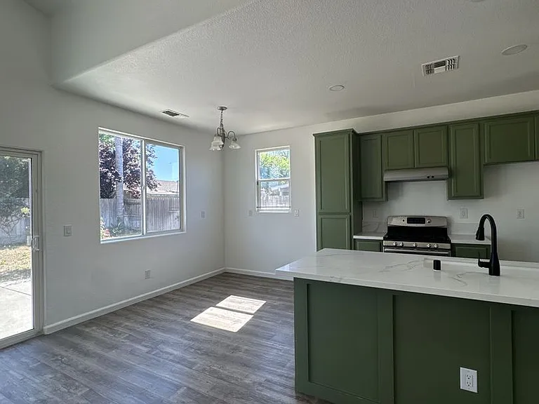 2020 Golden Way — Photo 8
