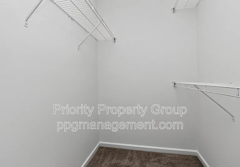 3204 Barons Court Rd — Photo 26